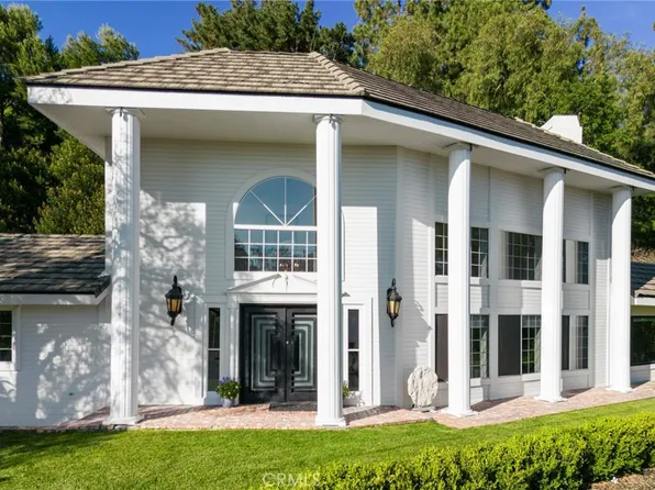 2809 N Colorado Ln, Orange, CA 92867
