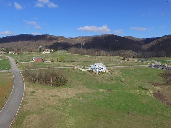 5th image of 6004 Paradise Dr