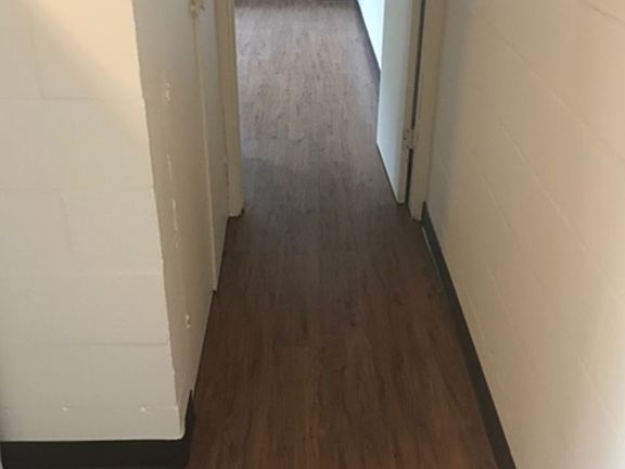 2nd image of 1103 E Lotus Ave
