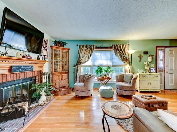 5th image of 24 Shore Rd