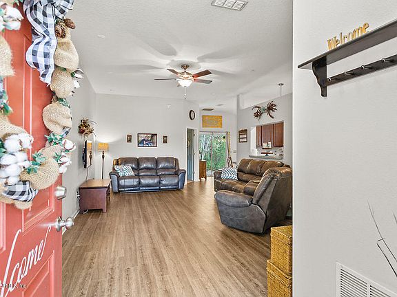 5th image of 7137 Gunston Hall Ct