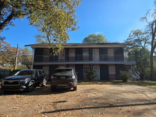 3380 Shady Oaks St #B