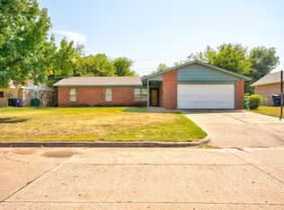 28 Bainbridge Rd, Oklahoma City, OK 73114