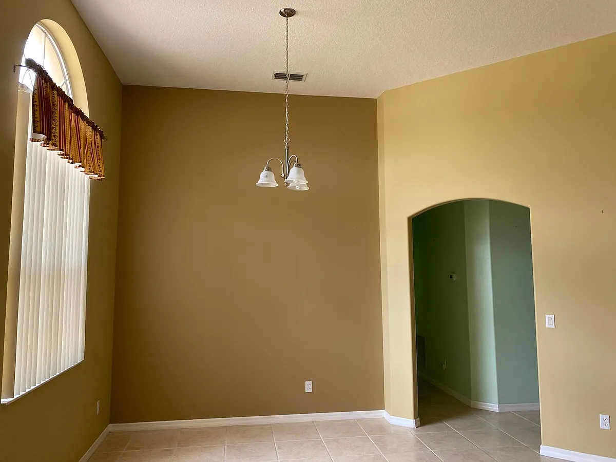 Building Photo - 12934 Colonnade Cir