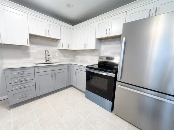 1512 Saint Andrew St, Columbia, MO 65203