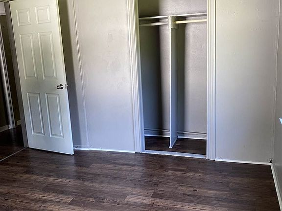5th image of 318 Byrne St