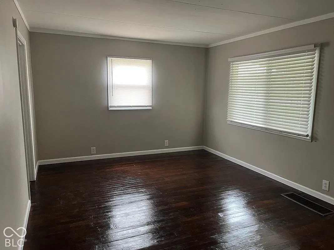 4 bed, 2.0 bath, 1650 sqft, $1,800 — Photo 3