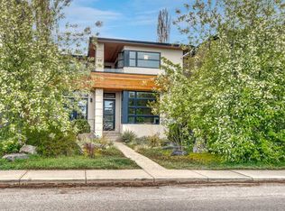 2008 S 38th Ave SW, Calgary, AB T2T 2K4