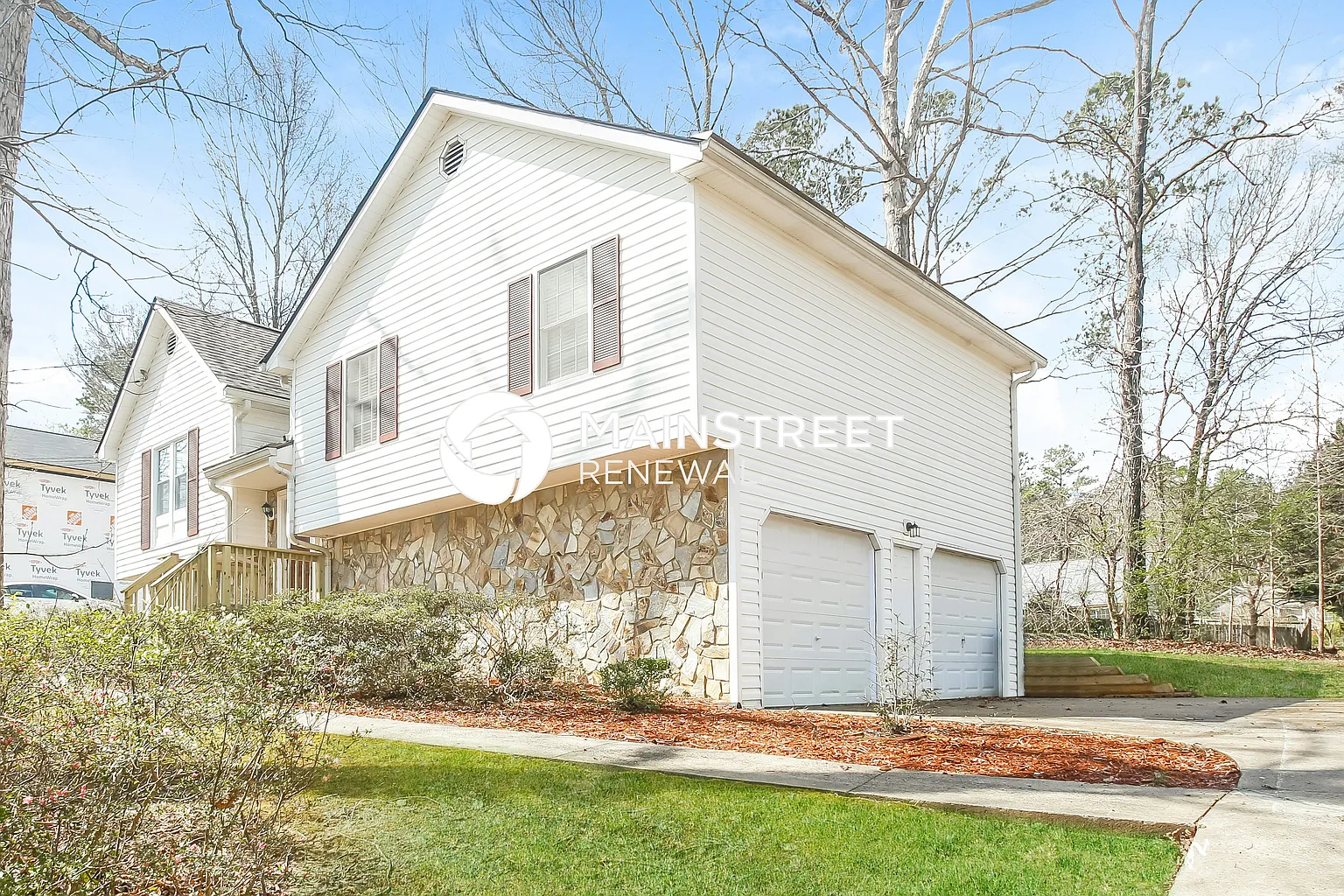 258 Jamie Dr photo 1