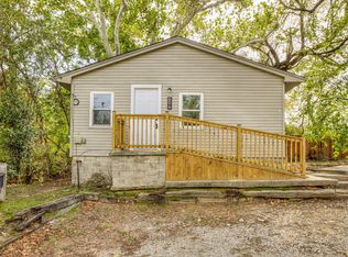 606 W 2nd St, Sand Springs, OK 74063