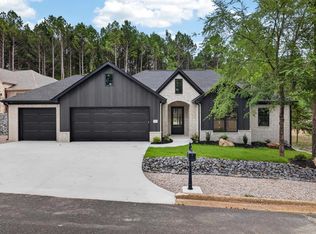20 Realeza Ct, Hot Springs Village, AR 71909
