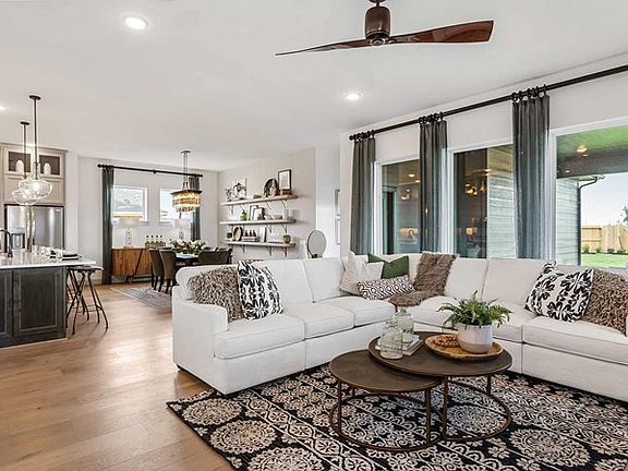 The Danbridge - Family Room