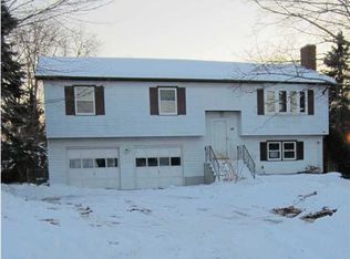 49 Depauw Cir, East Hartford, CT 06108