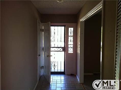 5th image of 1423 Sunnyside Dr