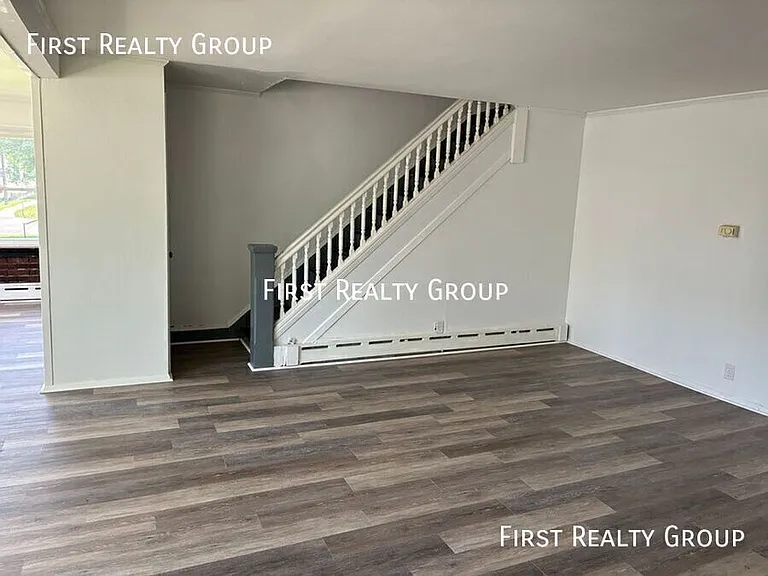 908 Washington Ave #A — Photo 7