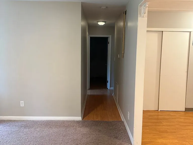 110 Sunrise Ter — Photo 13