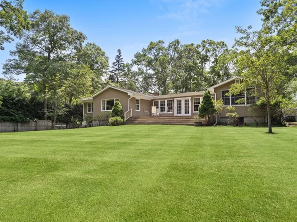 28 Bay View Rd, Southampton, NY 11968