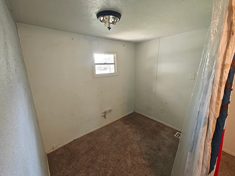 309 W Sherman St — Photo 3