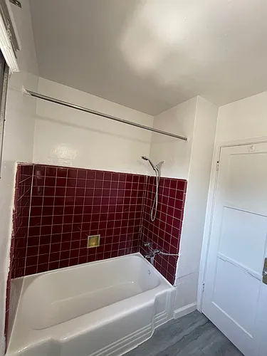 Floor plan 2 Bedrooms, 1 Bathroom