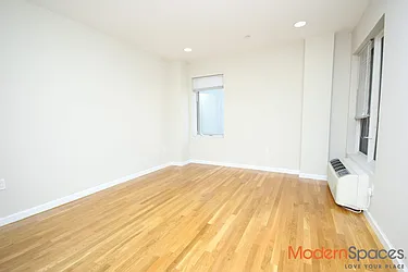 Rented by Modern Spaces