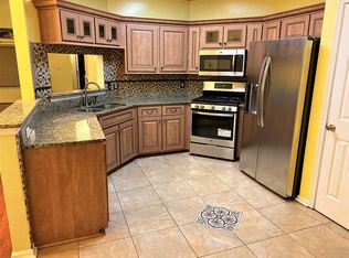 508 Windward Dr, Chesapeake, VA 23320