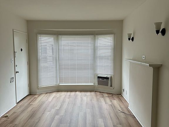 4th image of 116 S Jackson St APT C