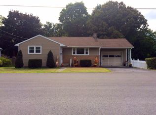 5 Paddock Pl, Hudson, NY 12534