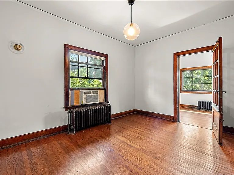 7433 Poe St — Photo 28