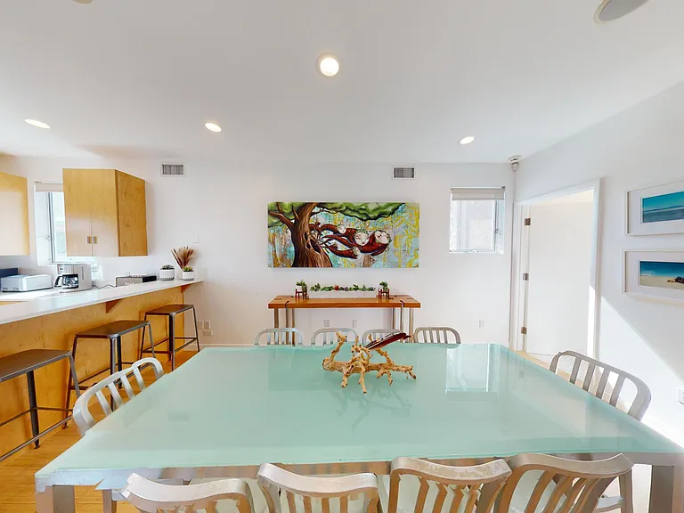 1410 Pacific Ave — Photo 13