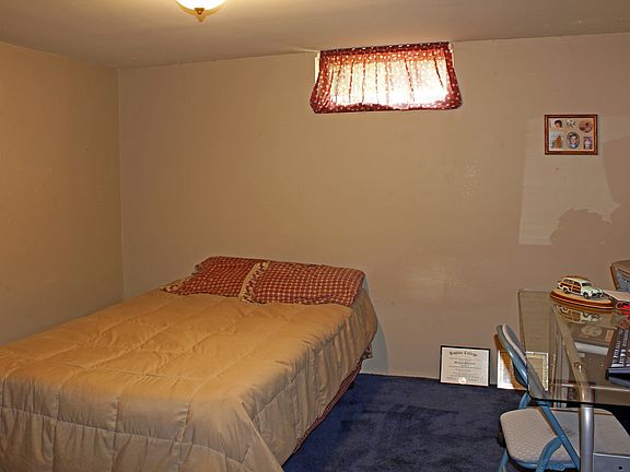 4th image of 3522 E 21st Ave