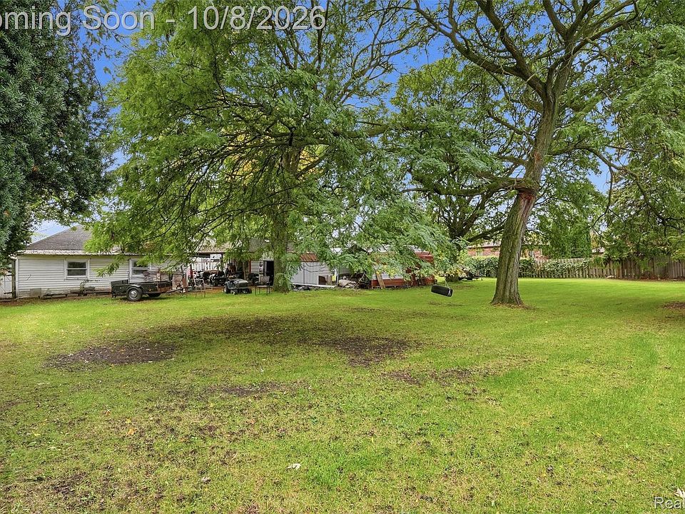 32700 Schoolcraft Rd, photo 22