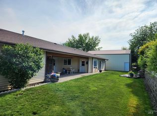 623 16th St, Clarkston, WA 99403