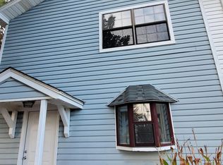 240 Oxford Ct, Mary Esther, FL 32569