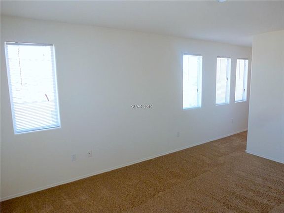 5th image of 10357 Adrianna Ave #0