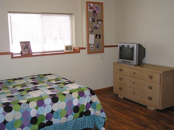 Lower Level - Bedroom