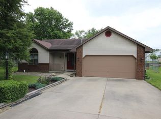 604 E Jefferson St, Columbia City, IN 46725