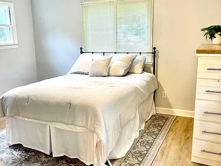 4315 Monona Dr — Photo 25