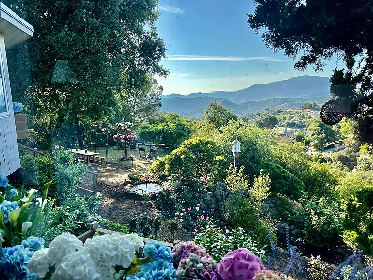 720 Sky Mountain Ln — Photo 34