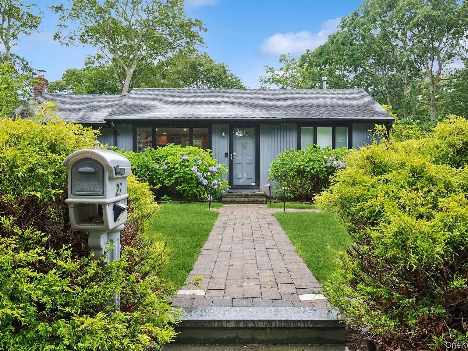2 bed, 1.5 bath, 1000 sqft, $2,800 — Photo 3