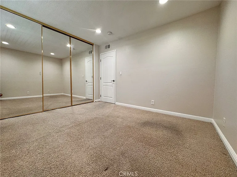 1312 S Saltair Ave #210 — Photo 12