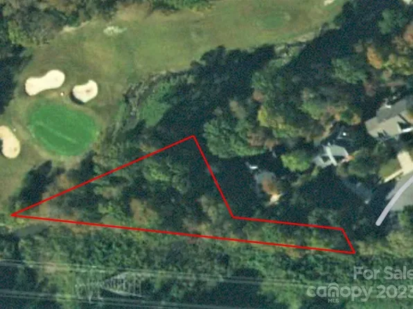 5801 Graburns Ford Dr, Charlotte, NC 28269