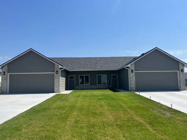 5200-5202 Honeylocust Cir, Wichita, KS 67226