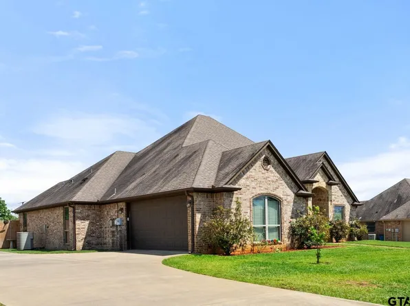 21311 Boone Dr, Bullard, TX 75757
