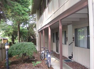 2309 SE Stark St, Portland, OR 97214