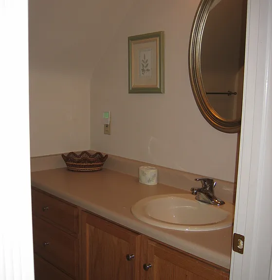 1825 N Grand Ave #A — Photo 3