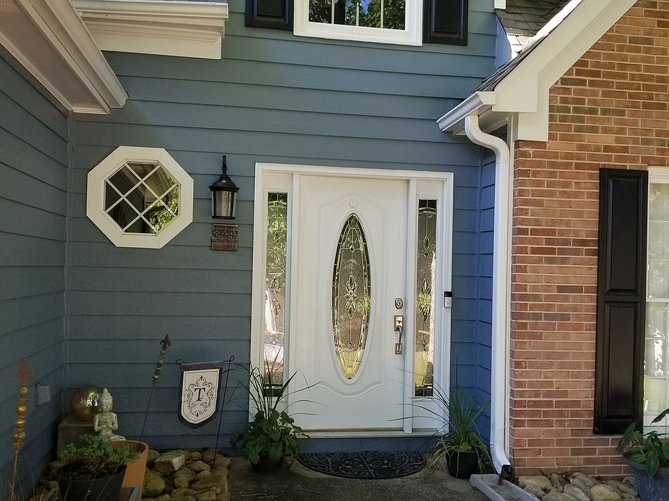 2nd image of 6442 Ivey Chase SE
