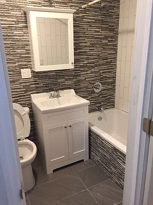 Rented by Massada Home Sales Inc | media 28