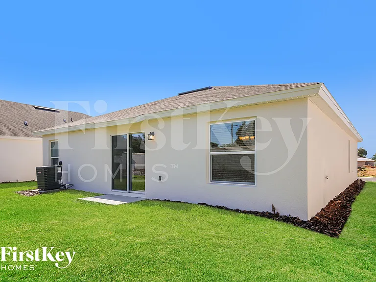 607 Lindbergh Way — Photo 18