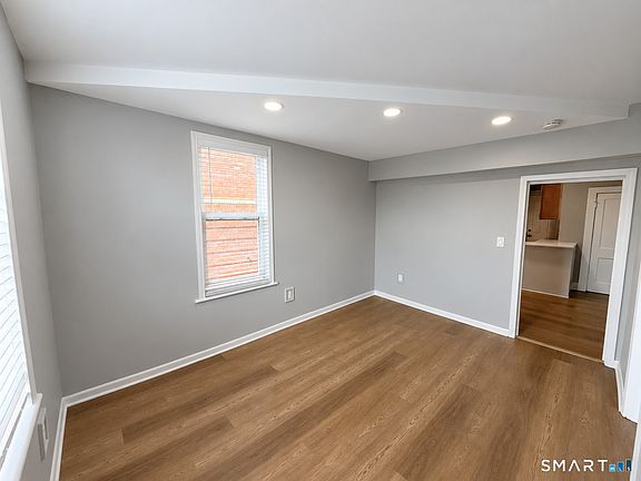 5th image of 63 Derby Ave APT 4