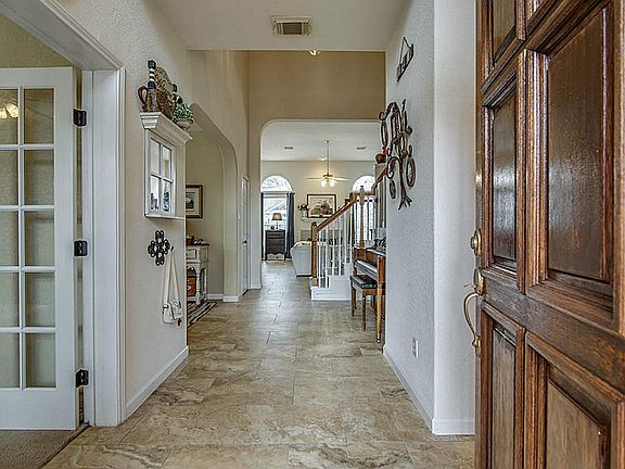 4th image of 3611 Hickory Hill Ln